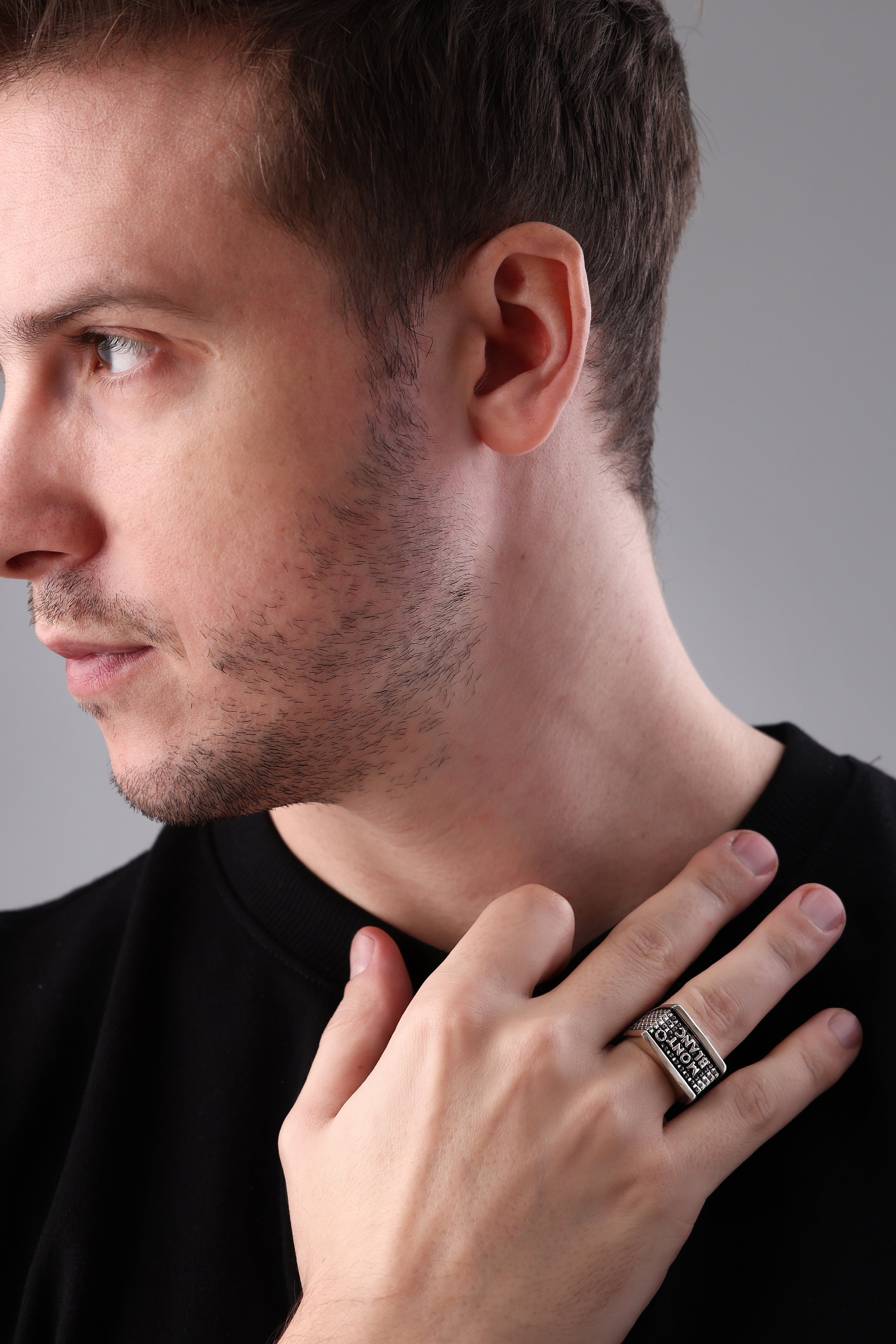 MEN'S RING