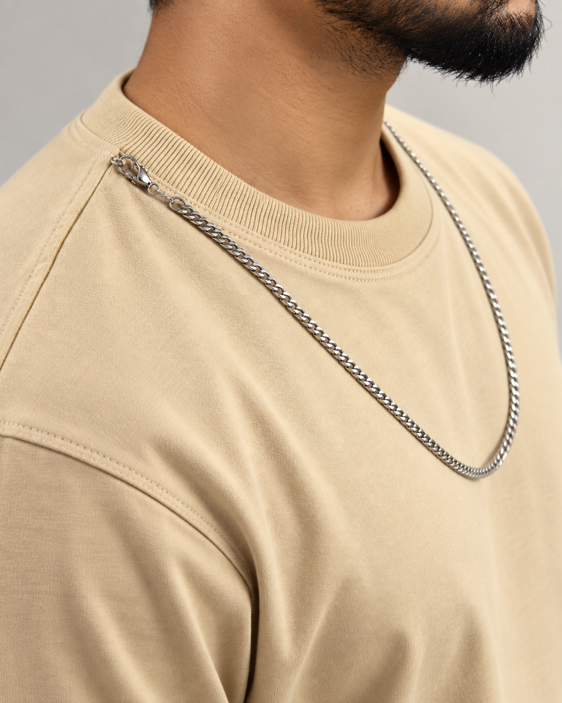 ALAGRAAG BEIGE OVERSIZED TEE WITH CHAIN