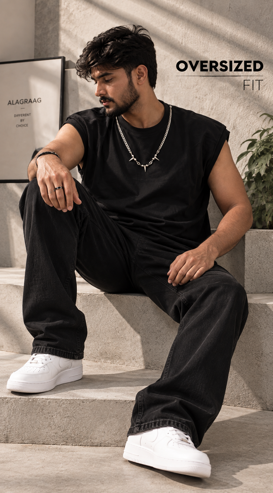 ALAGRAAG CUT SLEEVE TEE WITH CHAIN