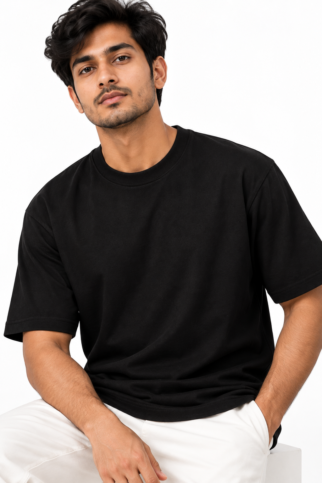ALAGRAAG ESSENTIALS BLACK REGULAR FIT TEE